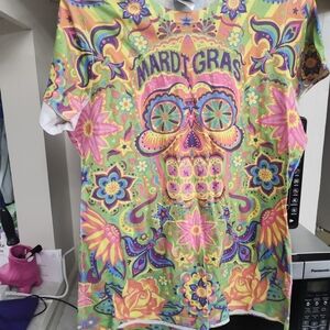Colorful Mardi Gras Skull Short Sleeve Tee